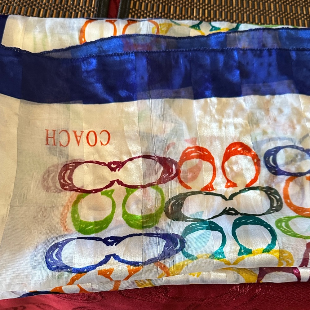 Colorful Geometric Pattern Quilt - Picture 3 of 3